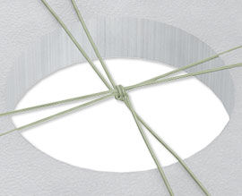Knotted cord in kumihimo braiding disc